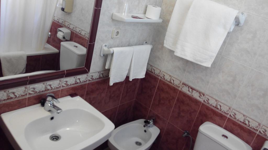 Hotel Riavela Ayamonte Bagian luar foto